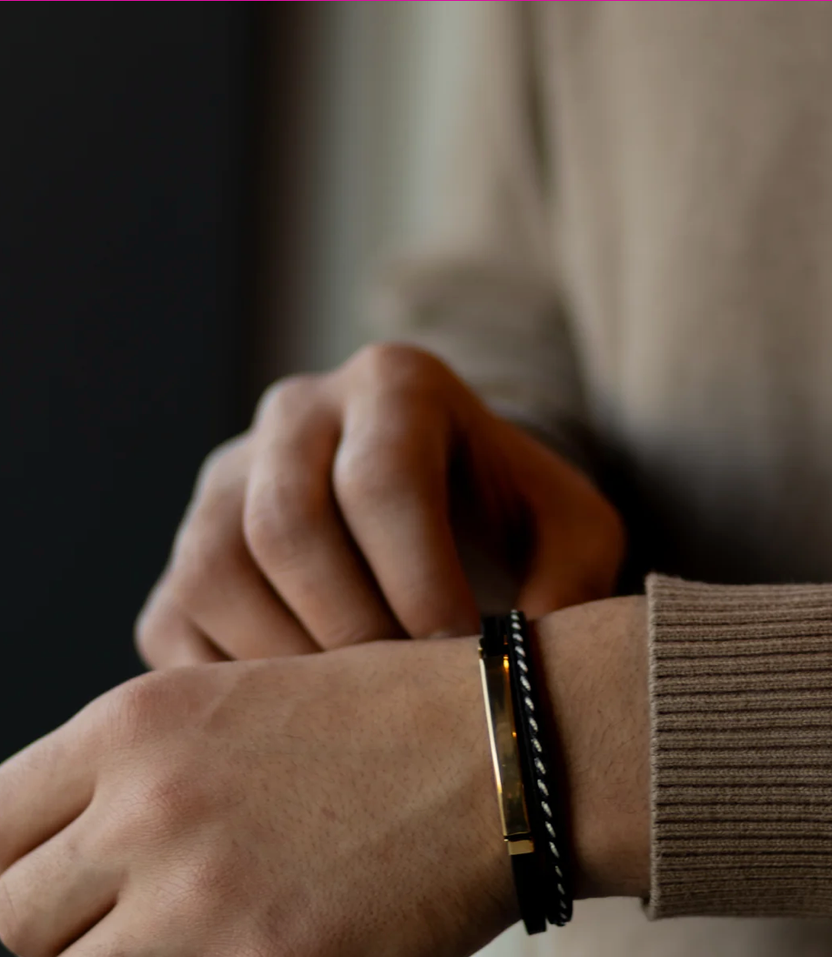 Men’s Black Leather Bracelet with Gold-Tone Stainless Steel Accents, 21 cm